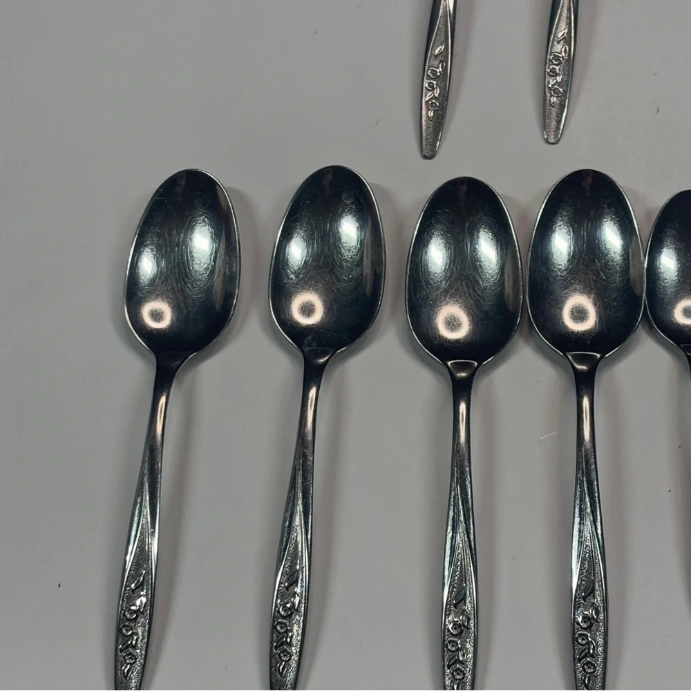 Superior Stainless Steel USA Radiant Rose Dinner Fork Tea Table Spoons Lot 22 Pc